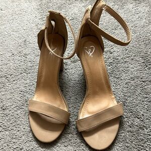 Tan open toed heels